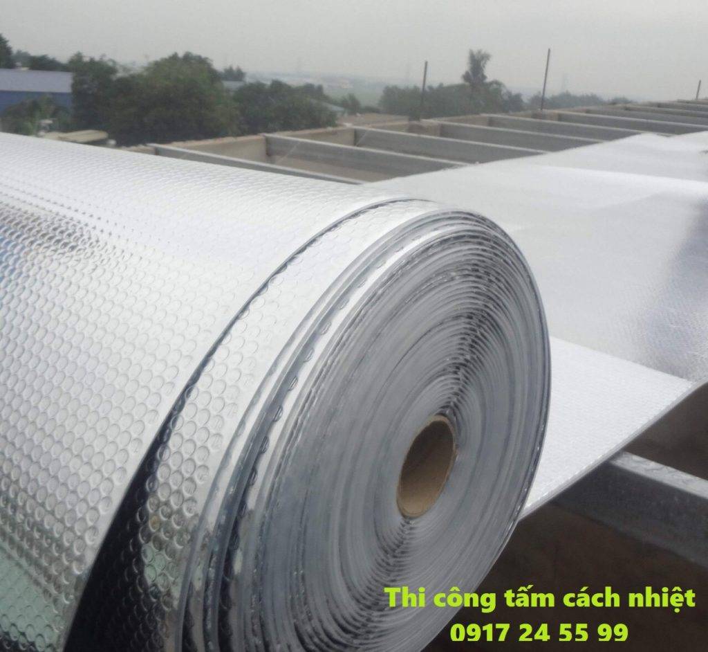 thi công tấm cách nhiệt
